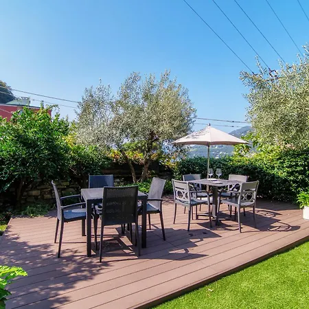 Vila Lumina - Secluded Garden Retreat - View *