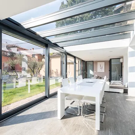 Lumina - Secluded Garden Retreat - View فيلة *