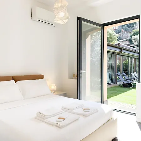 Lumina - Secluded Garden Retreat - View فيلة